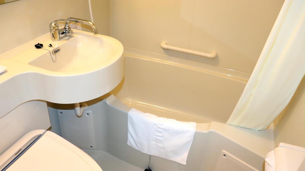 Toyoko Inn Kita-Toda-Eki Higashi-Guchi Toda  Zewnętrze zdjęcie